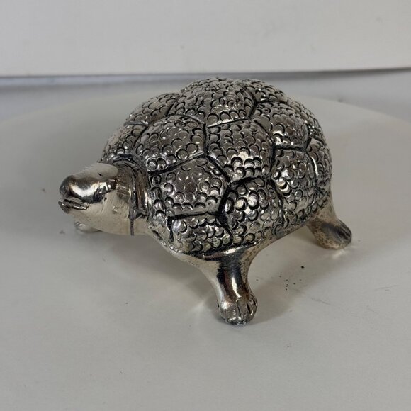 White Metal Tortoise Sculpture Embossed Silver Tone Nautical Beach Home Decor - Picture 13 of 13